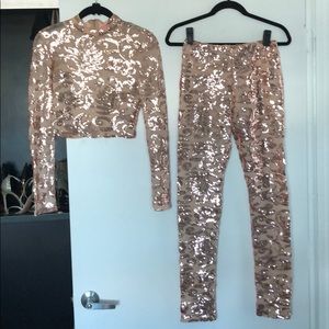 Banjul two piece set.